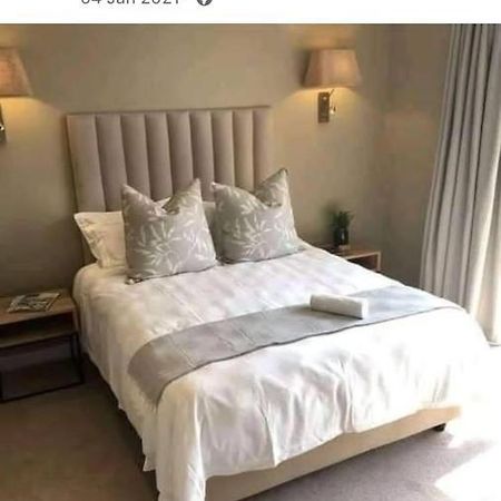 Oakfield Lounge Ξενοδοχείο Benoni Εξωτερικό φωτογραφία