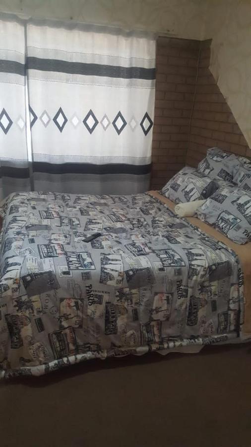 Oakfield Lounge Ξενοδοχείο Benoni Εξωτερικό φωτογραφία